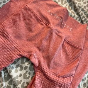 Alphalete revival legging coral, salmon color 😍
